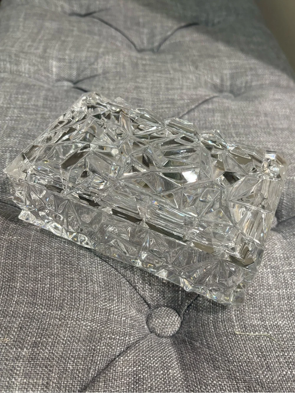 Vintage Tiffany & Co. Rock Cut Crystal Jewlery Box 
Excellent Condition - Picture 7 of 13